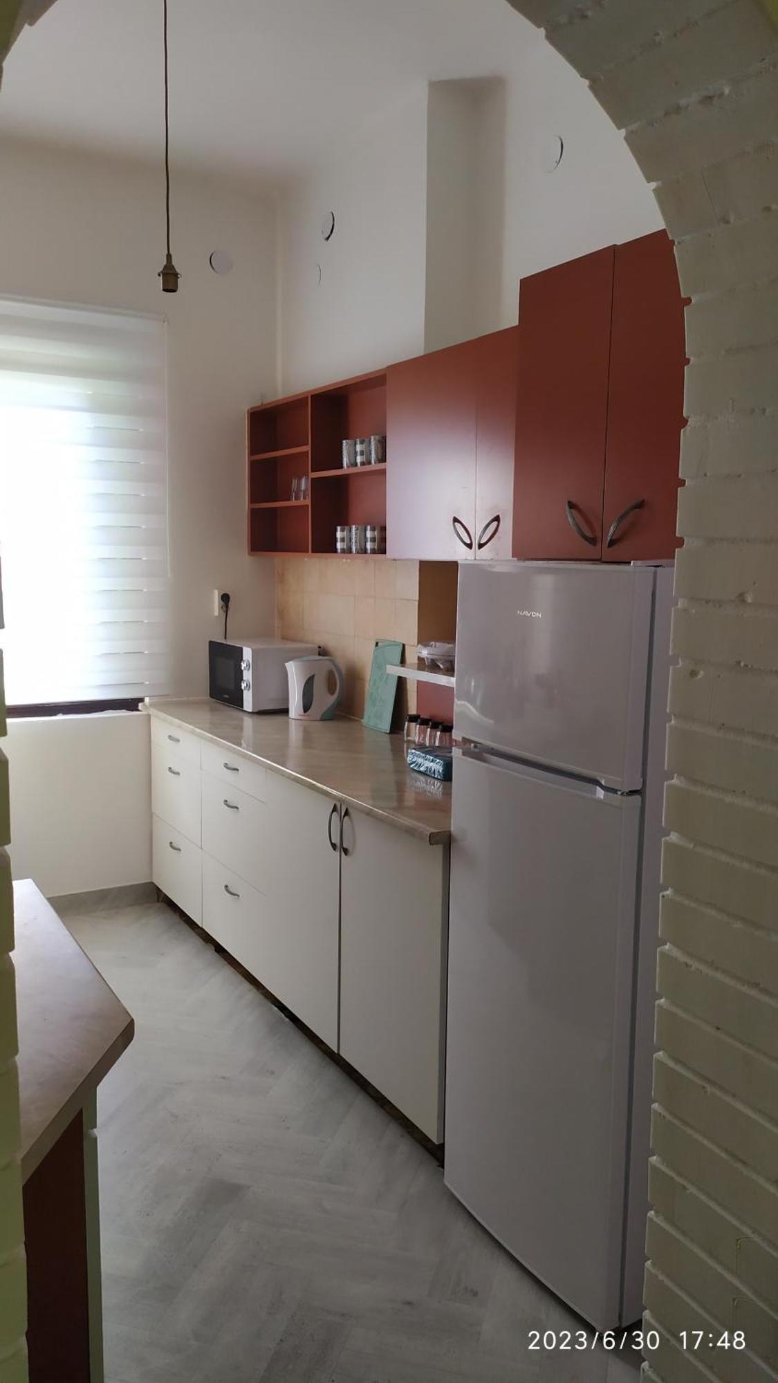 Tuerkiz Apartman - 5 Szobas 13 Fos Apartmanhaz 4Km A Balaton- Balatonszabadi Fürdőtelep Esterno foto